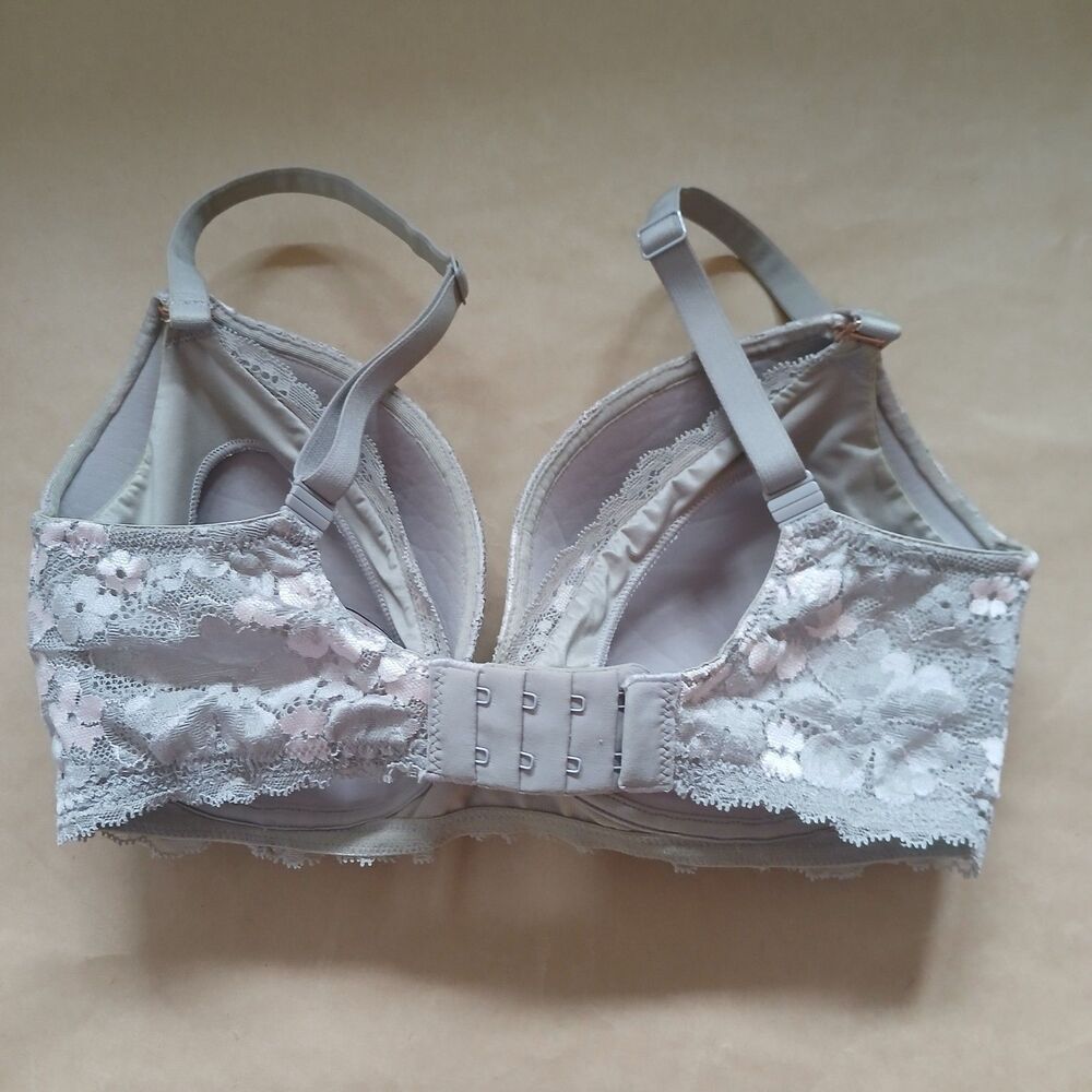 Victoria's Secret Nursing Bra 32DDD Body By Victoria Gray Pink Lace - Picture 2 of 6